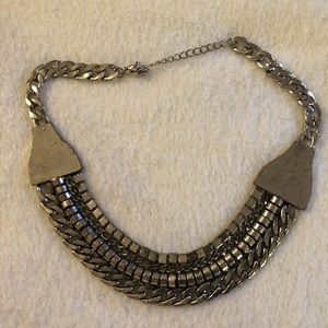 Silver tones chain necklace